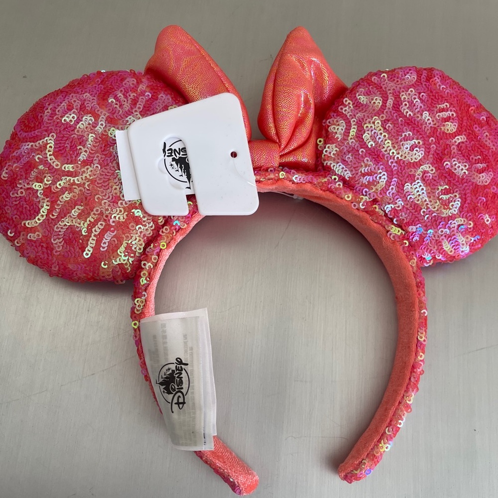 Disney Minnie Mouse Sequined Ears Coral - Picture 2 of 3
